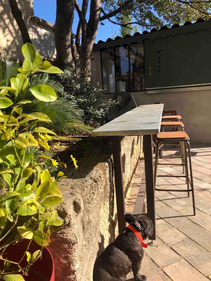 Au Bout Du Pre Hotel Pézenas Exterior foto